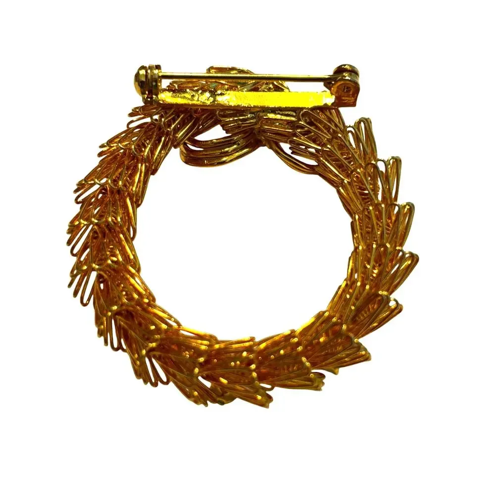 Vintage Christmas holiday brooch wreath pin gold with red & green rhinestones